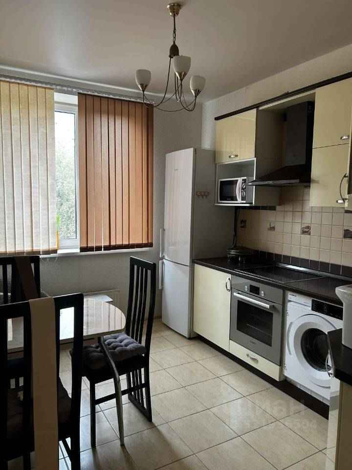 1-комнатная квартира, 37 м² — фотография 2