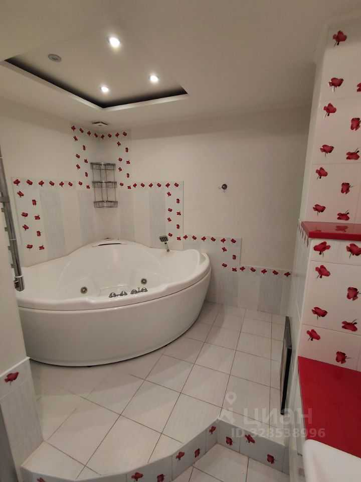 4-комнатная квартира, 120 м² — фотография 3