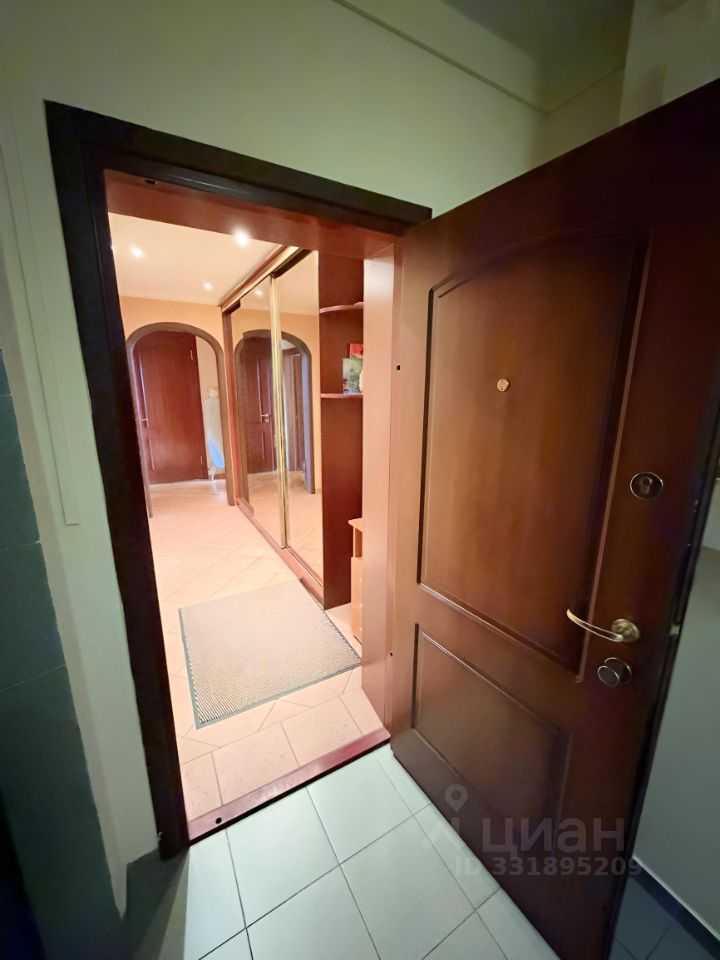 1-комнатная квартира, 62 м² — фотография 3