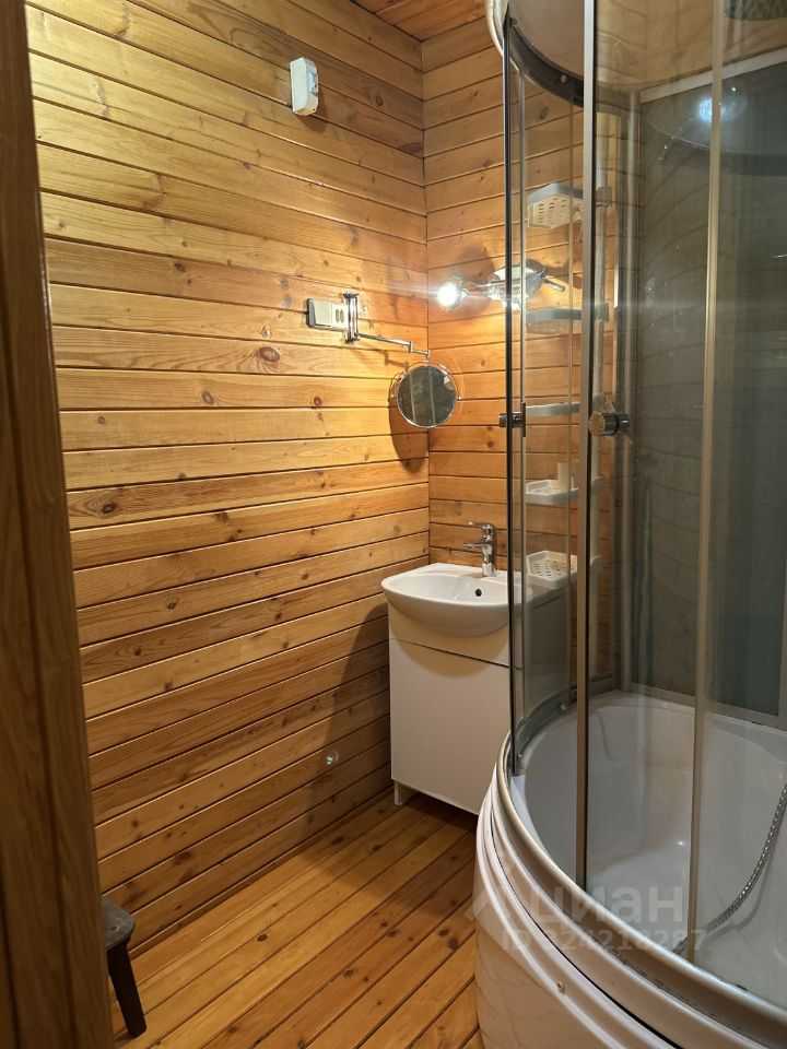 4-комнатная квартира, 75 м² — фотография 3