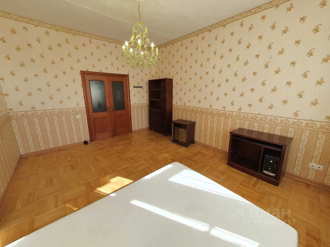2-комнатная квартира, 68 м² — фотография 3