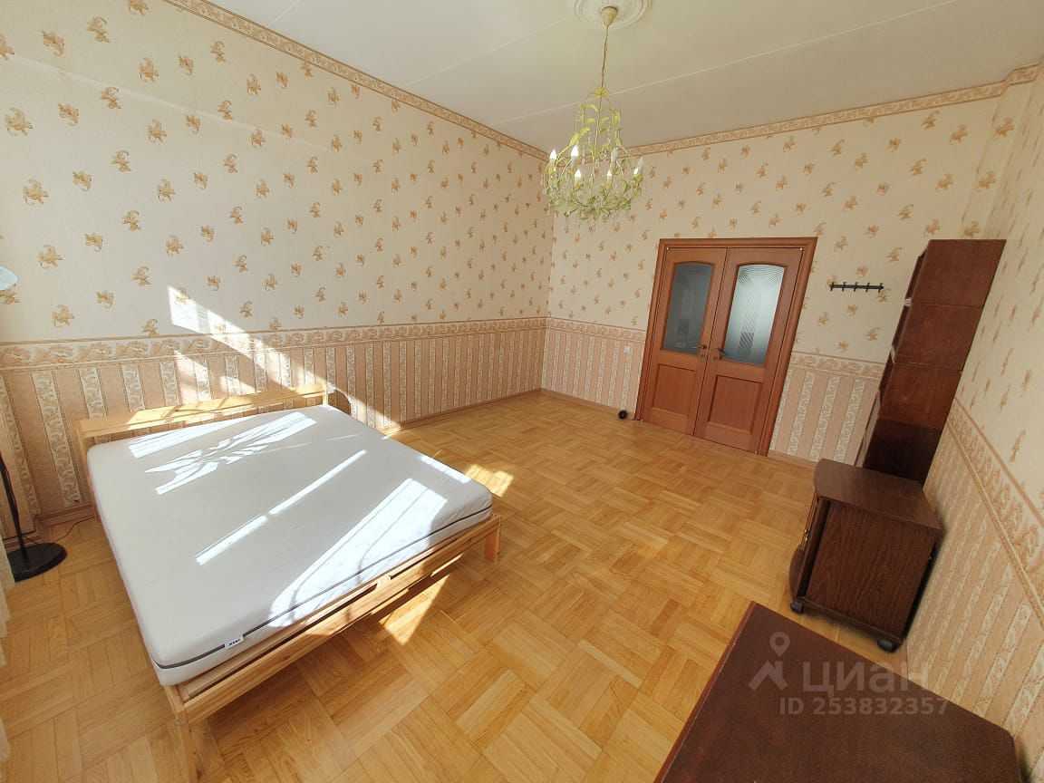 2-комнатная квартира, 68 м² — фотография 2