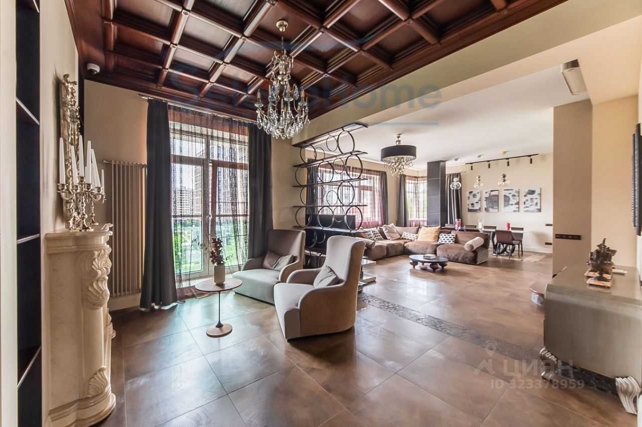 4-комнатная квартира, 200 м² — фотография 2