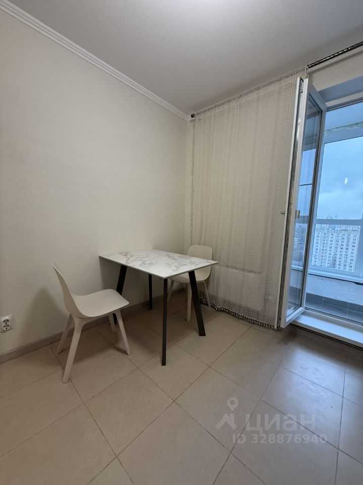 1-комнатная квартира, 37 м² — фотография 3