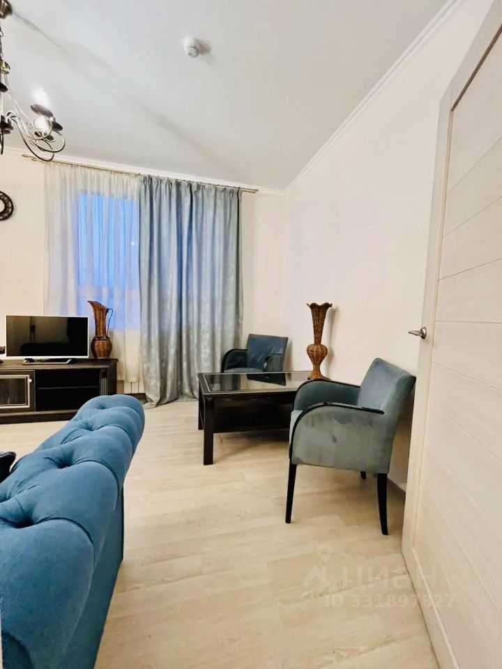 3-комнатная квартира, 70,5 м² — фотография 2