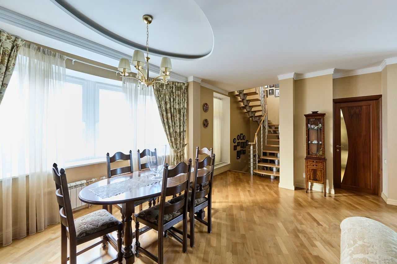4-комнатная квартира, 163,5 м²