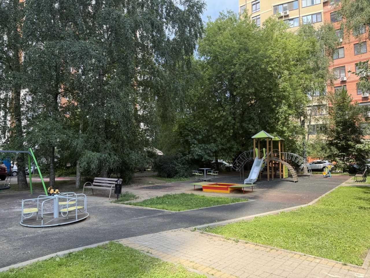 4-комнатная квартира, 139,7 м² — фотография 2