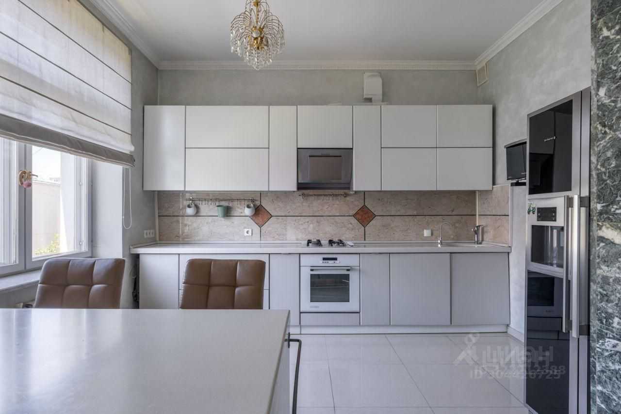 4-комнатная квартира, 100 м²