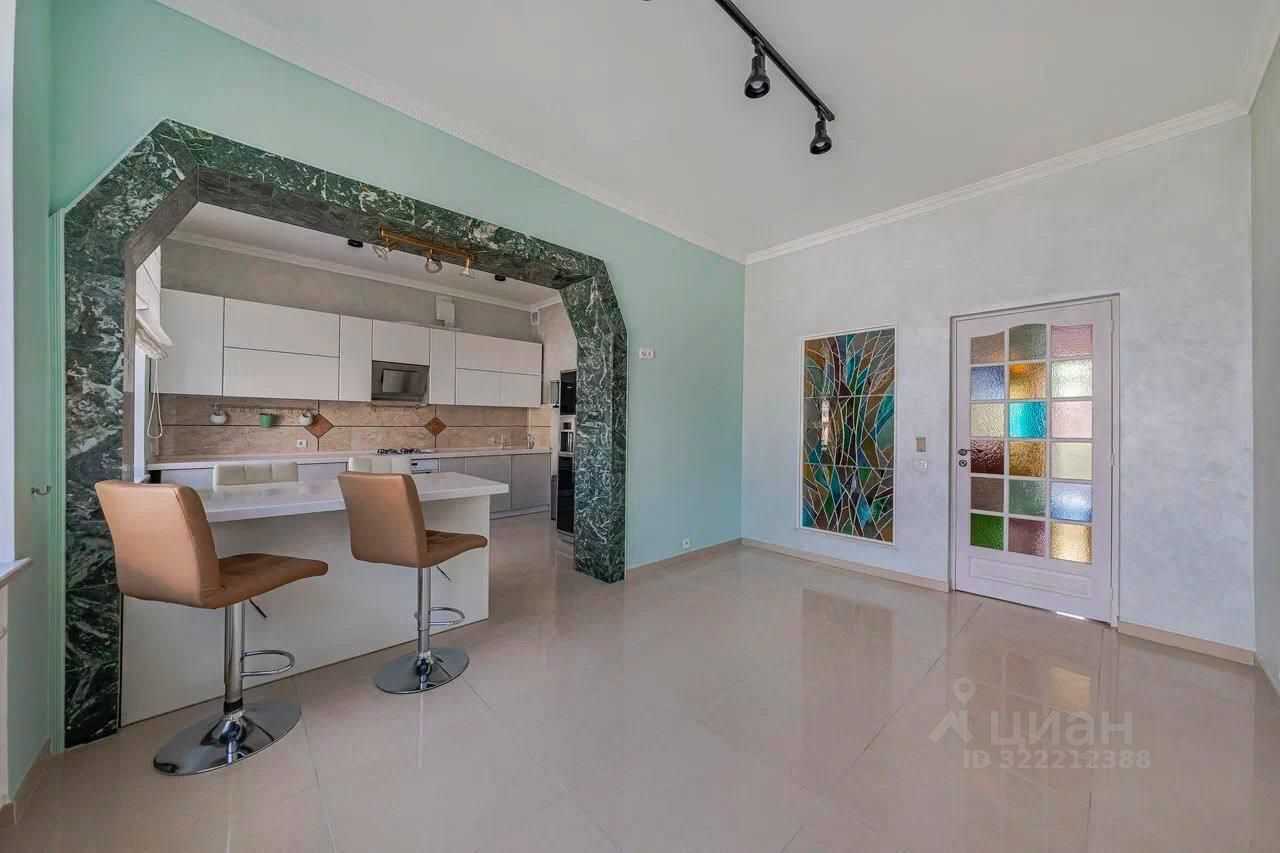 4-комнатная квартира, 100 м² — фотография 2
