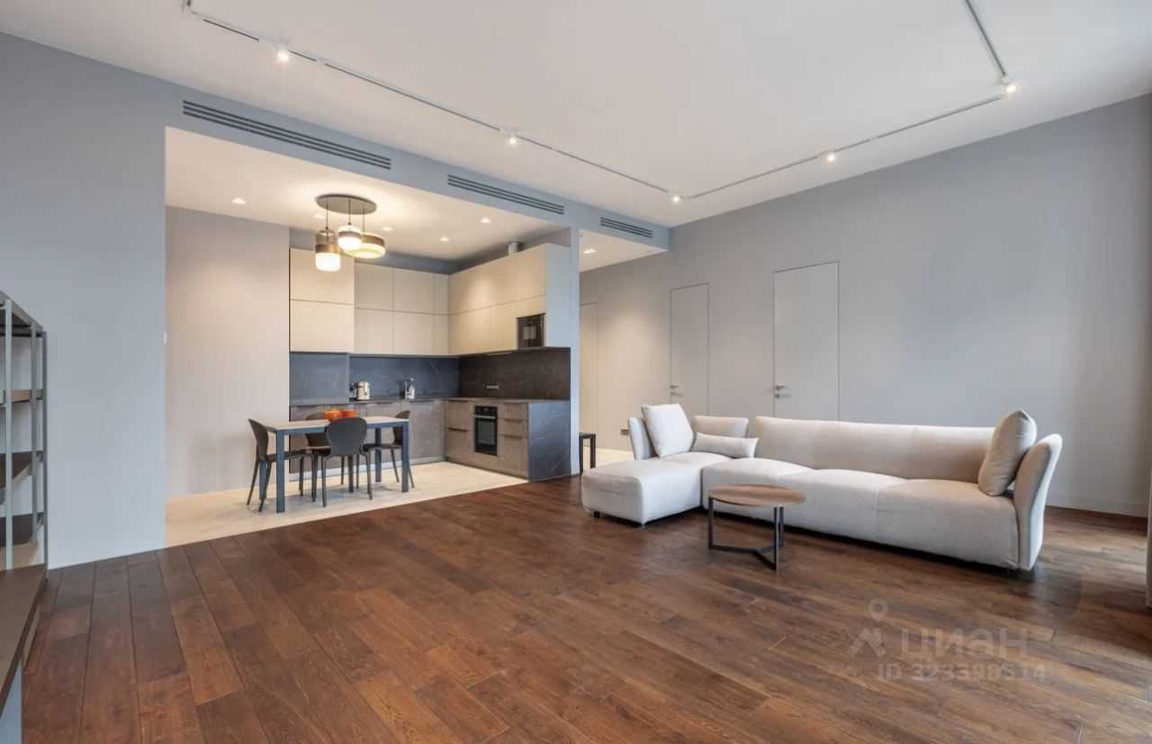 2-комнатная квартира, 77 м² — фотография 2