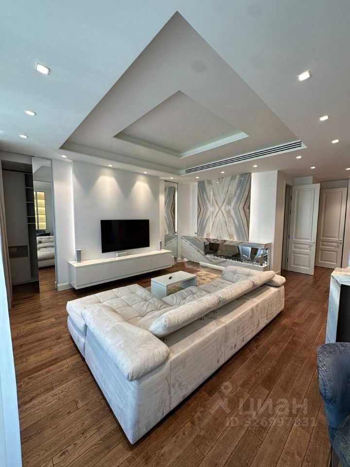 3-комнатная квартира, 160 м²