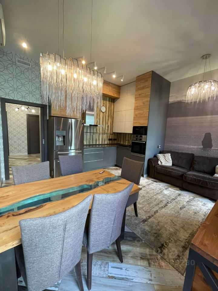 3-комнатная квартира, 90 м²