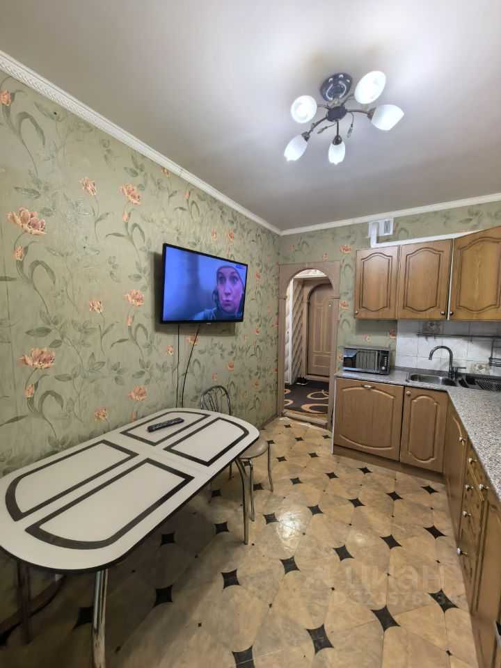 1-комнатная квартира, 42 м² — фотография 2
