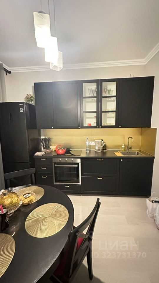2-комнатная квартира, 55 м² — фотография 2