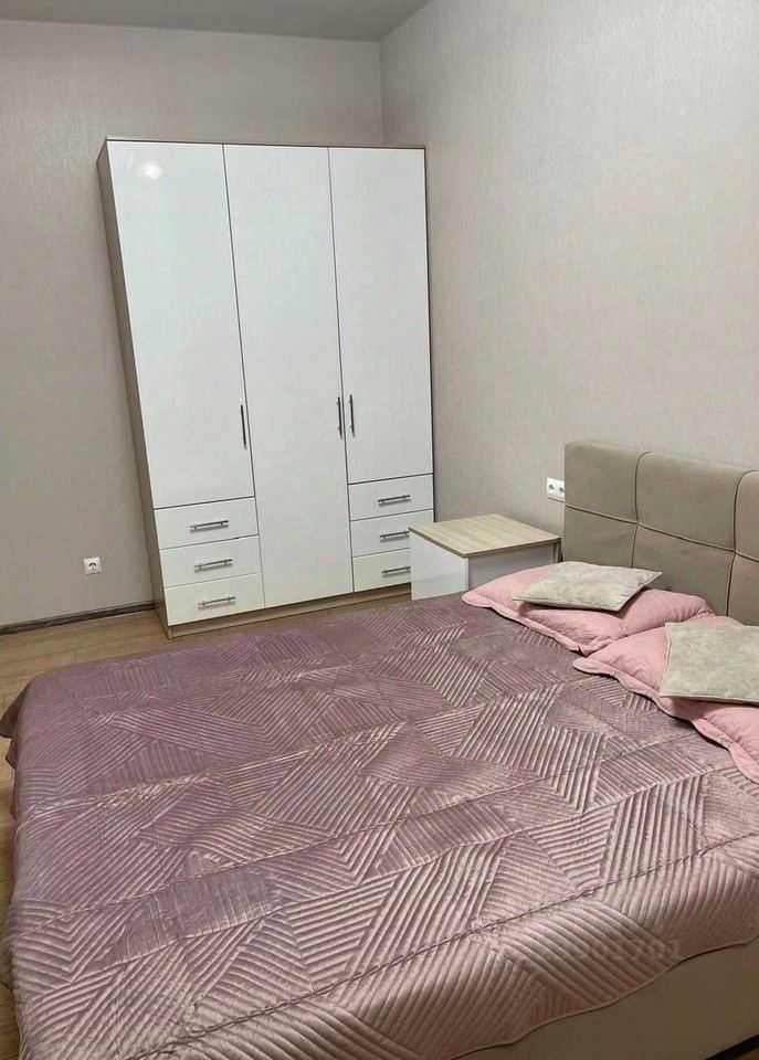 2-комнатная квартира, 65 м² — фотография 3