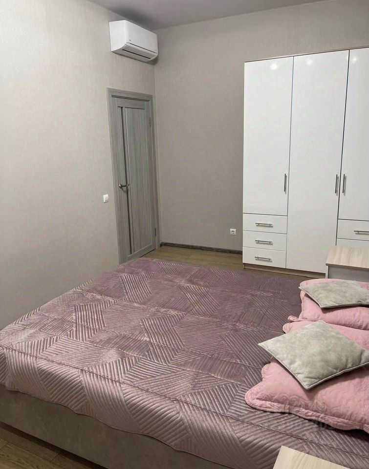 2-комнатная квартира, 65 м² — фотография 2