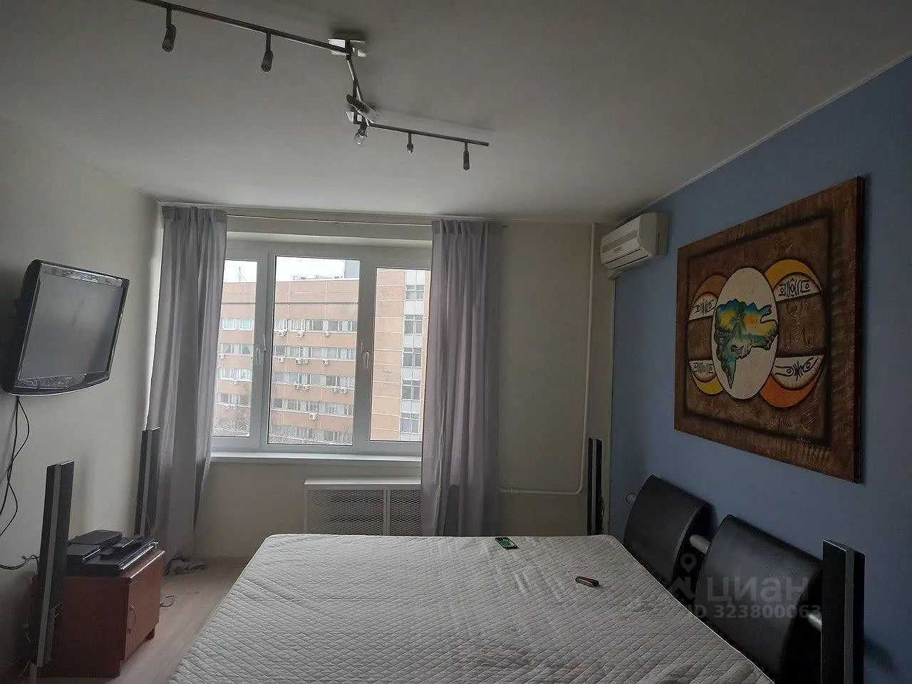 2-комнатная квартира, 56 м² — фотография 2