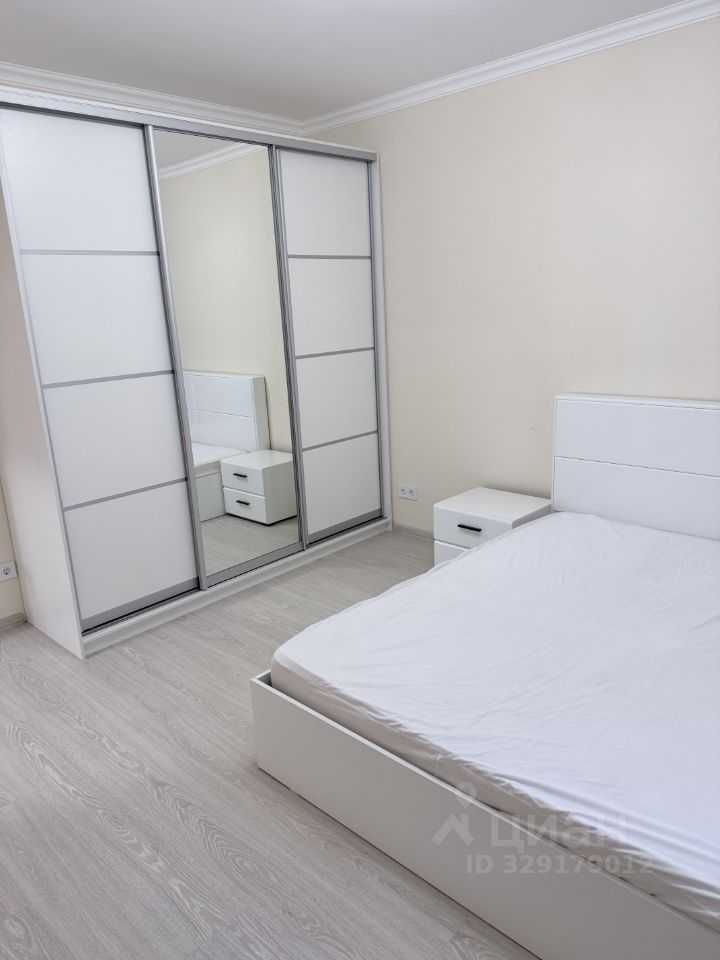 2-комнатная квартира, 56 м² — фотография 3