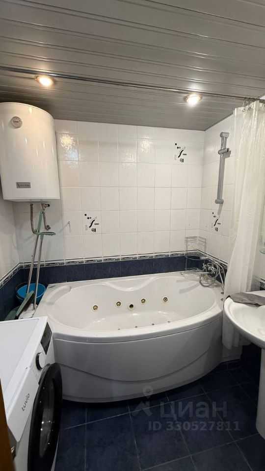 3-комнатная квартира, 63 м² — фотография 2