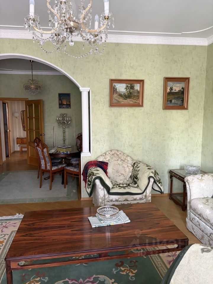 2-комнатная квартира, 75 м² — фотография 2