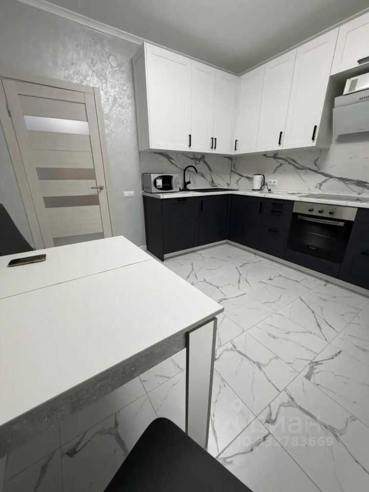 2-комнатная квартира, 60 м² — фотография 3