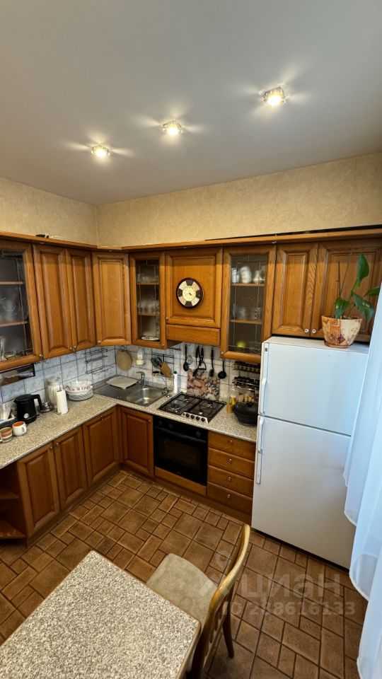 3-комнатная квартира, 76 м² — фотография 2