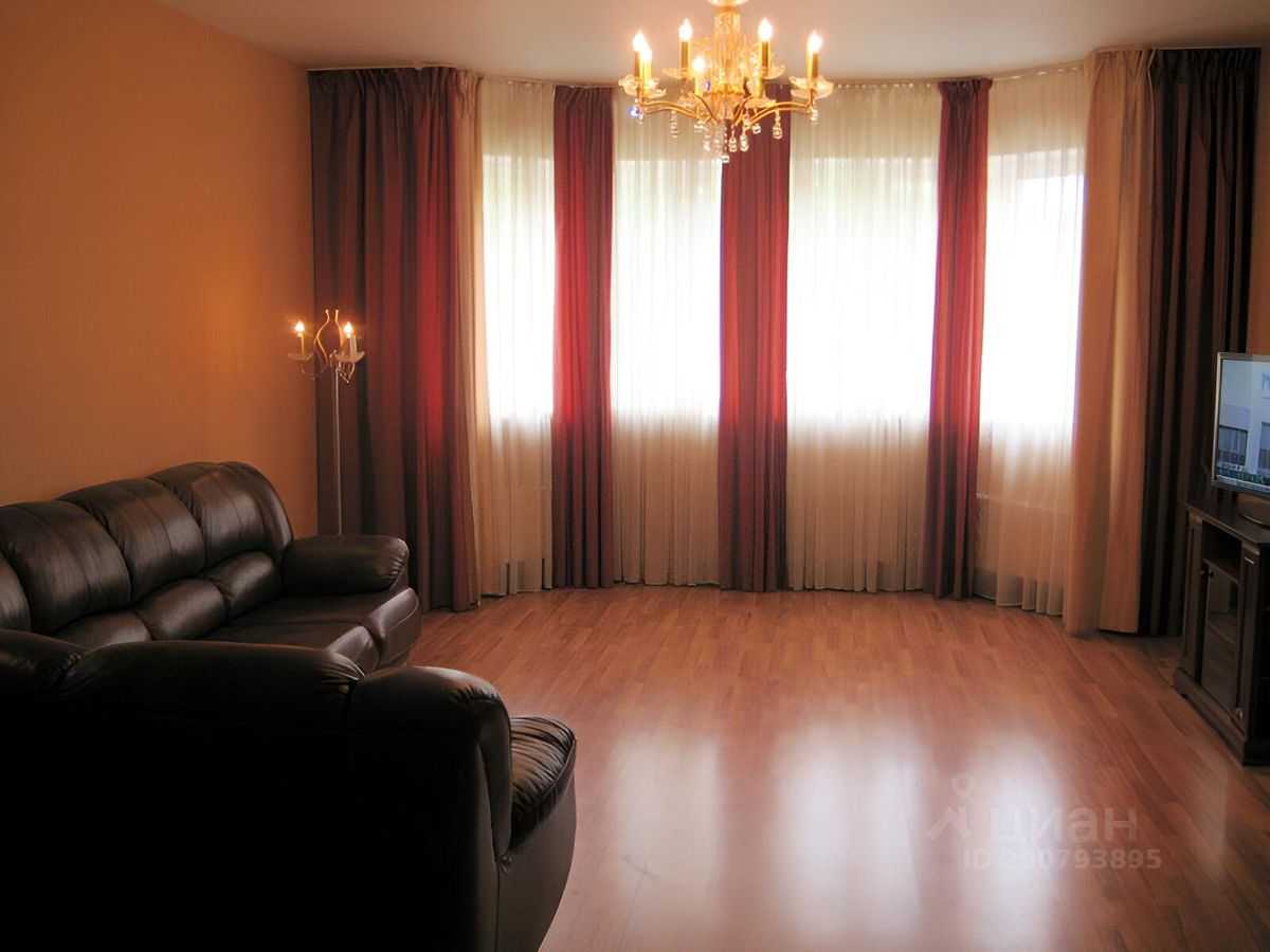 4-комнатная квартира, 148 м² — фотография 2