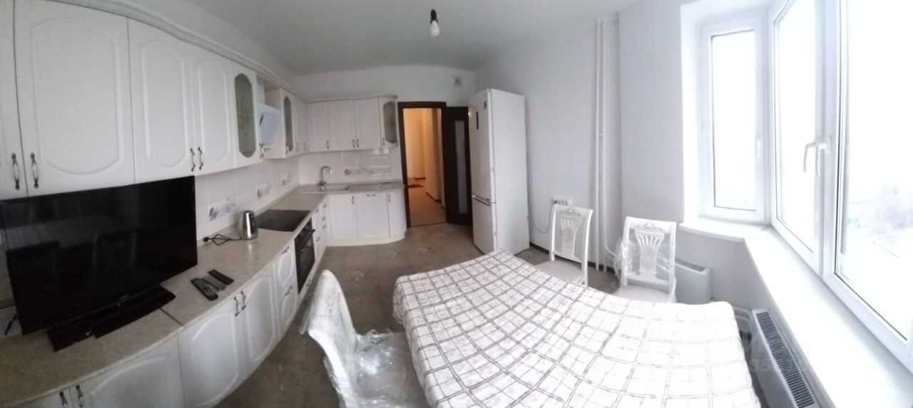 2-комнатная квартира, 67 м² — фотография 2