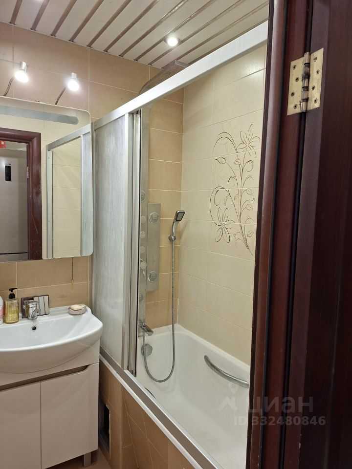2-комнатная квартира, 64,7 м² — фотография 3