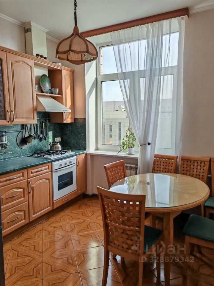 2-комнатная квартира, 60 м²