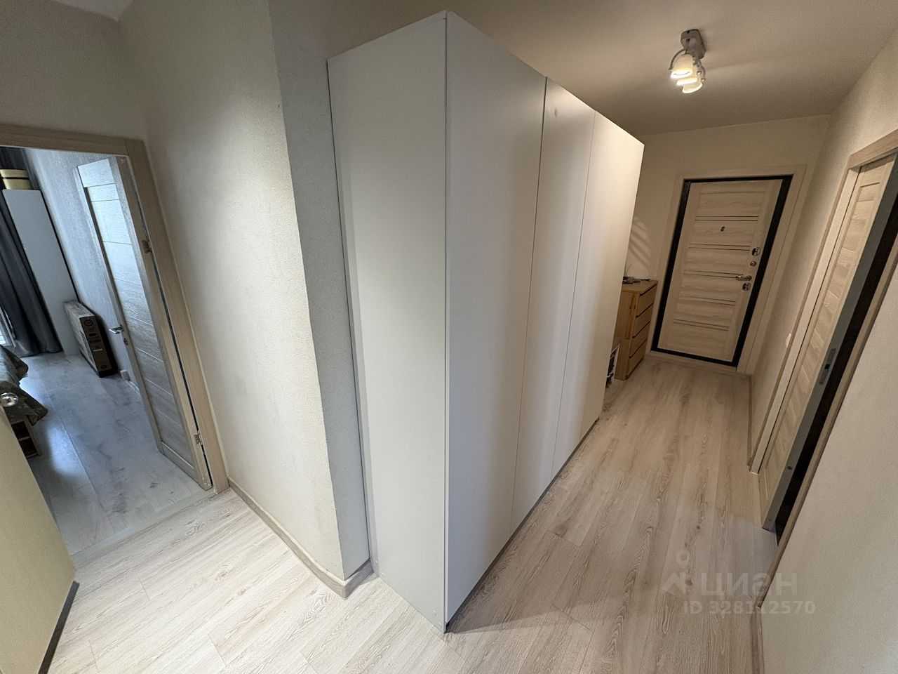 2-комнатная квартира, 52 м² — фотография 2