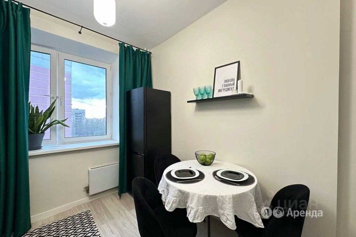 2-комнатная квартира, 56 м² — фотография 2