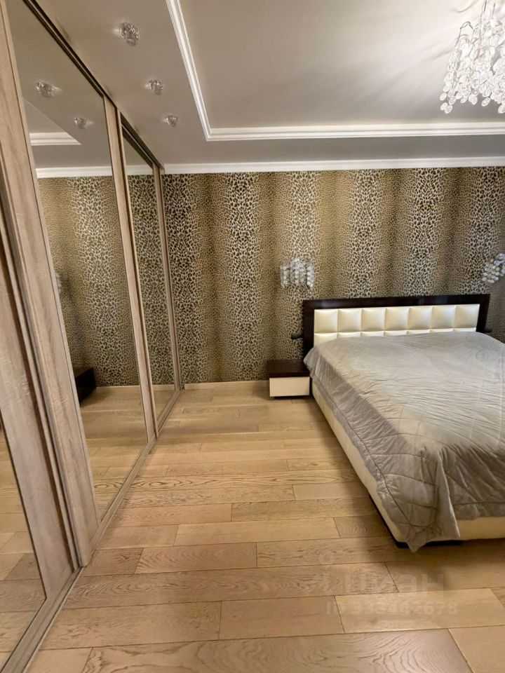 2-комнатная квартира, 86 м² — фотография 2