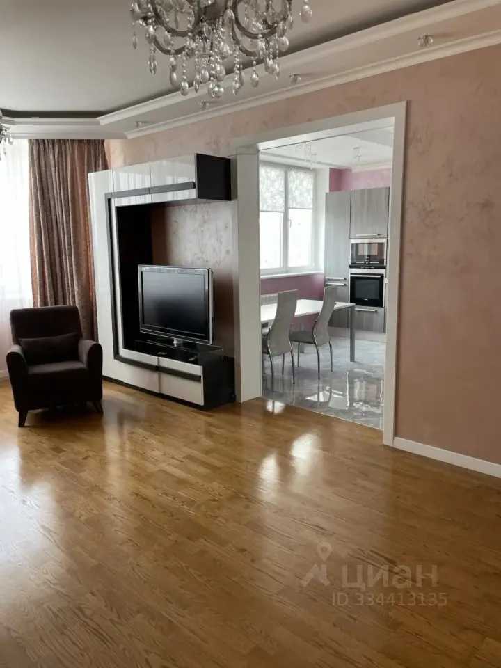2-комнатная квартира, 81 м² — фотография 2