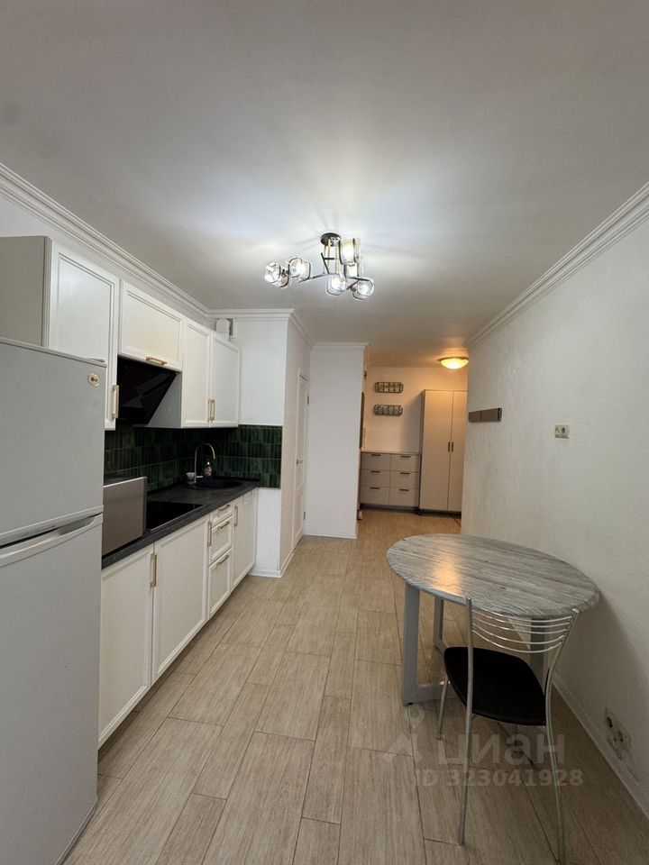 2-комнатная квартира, 63 м² — фотография 2