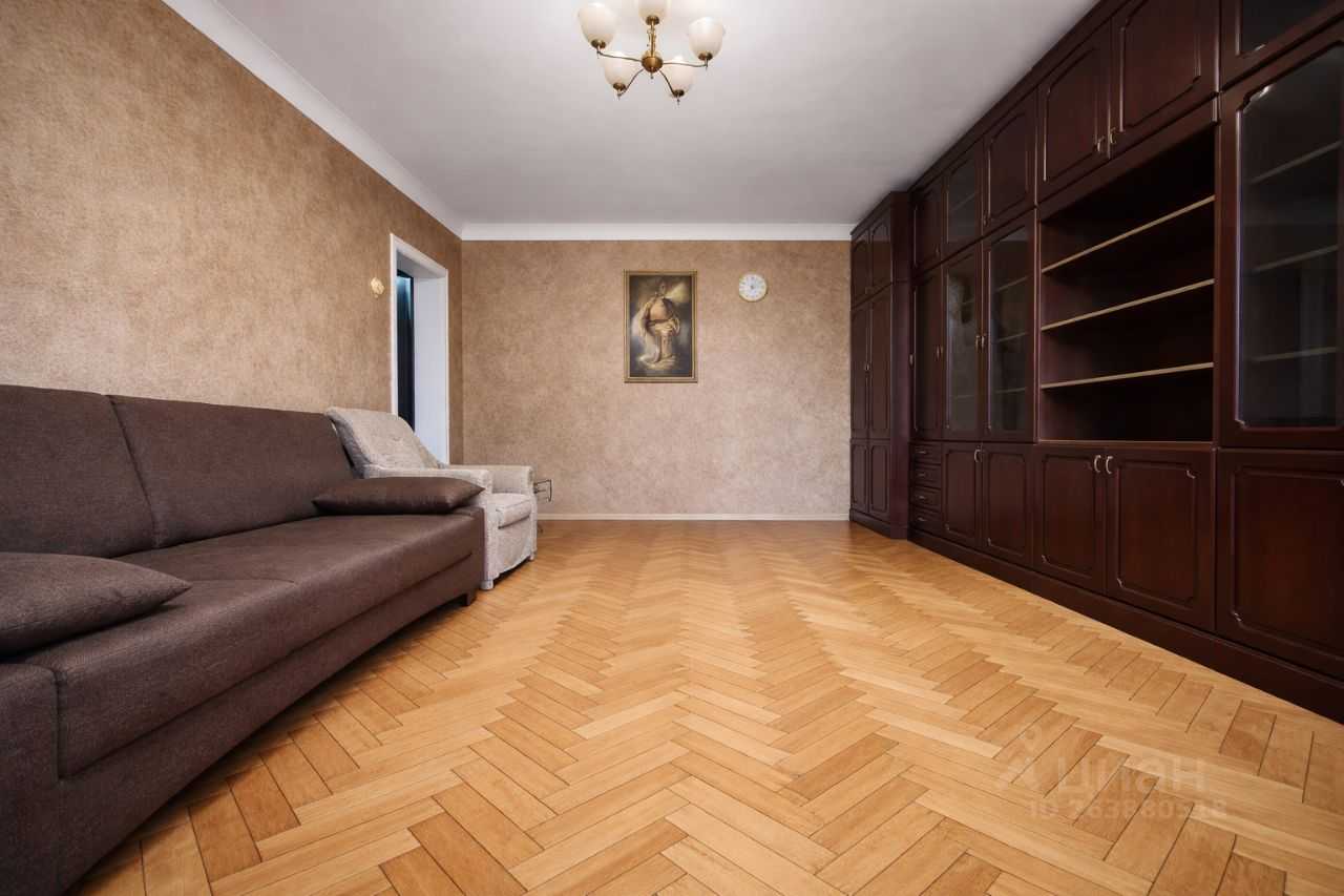 2-комнатная квартира, 57 м² — фотография 2