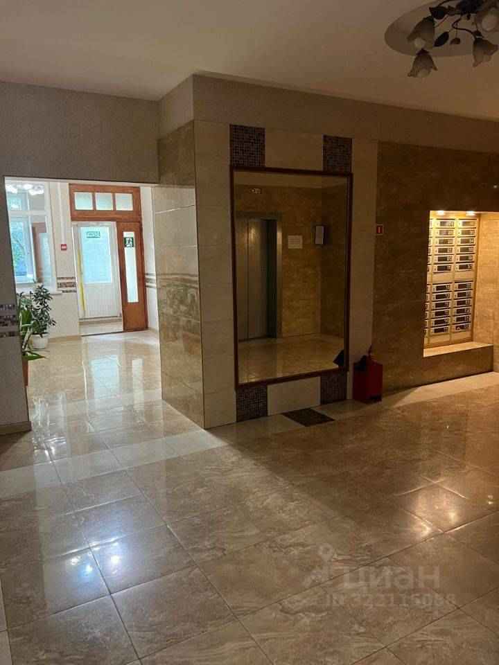 4-комнатная квартира, 136 м² — фотография 2