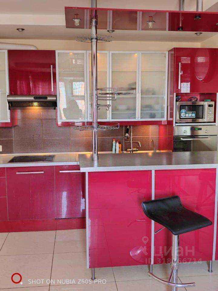 3-комнатная квартира, 131 м² — фотография 2