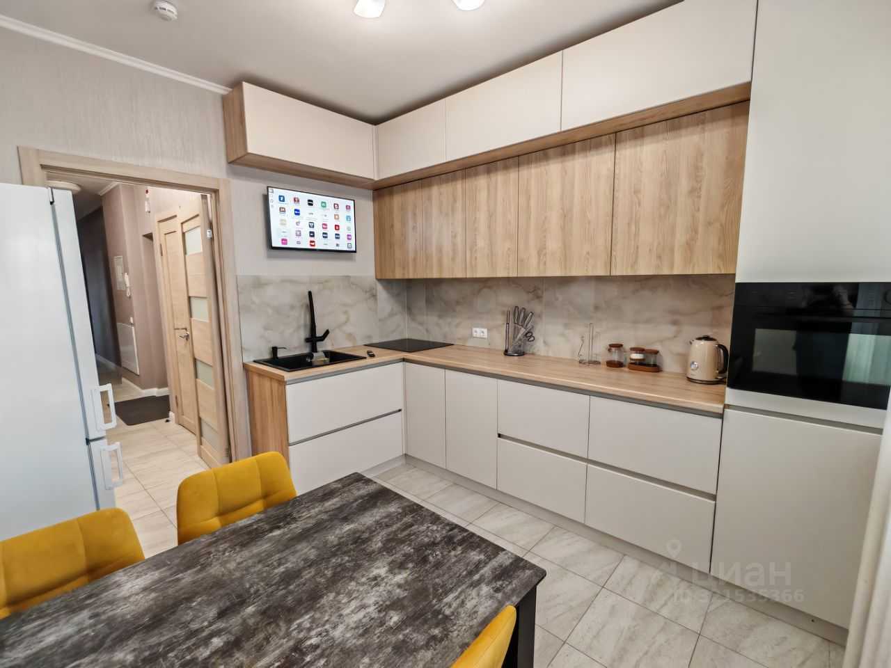 3-комнатная квартира, 77 м² — фотография 2