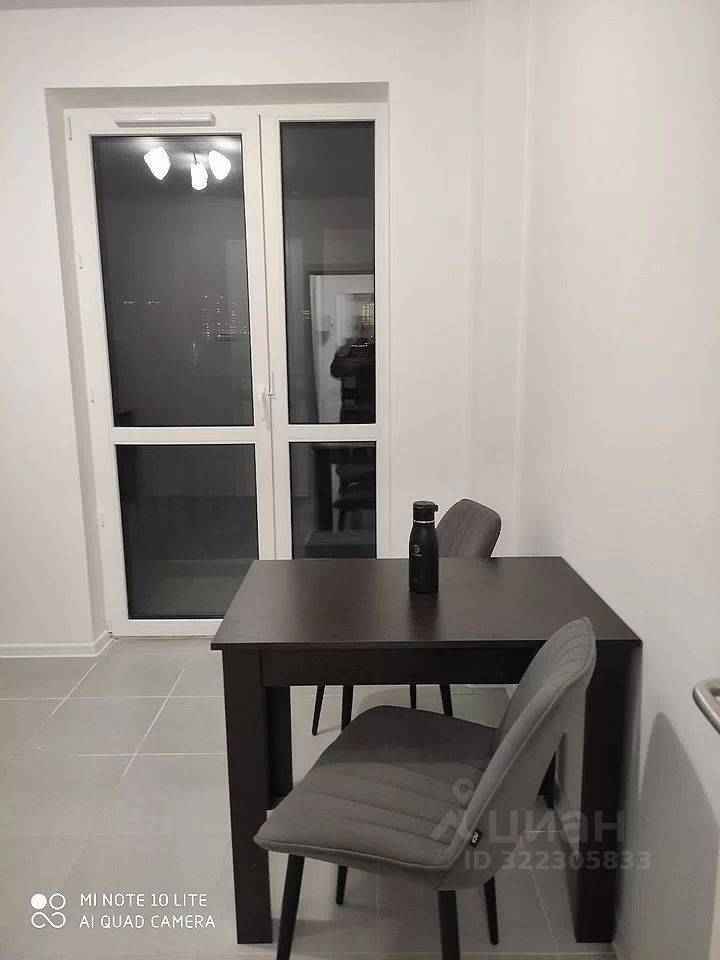 1-комнатная квартира, 42 м² — фотография 2