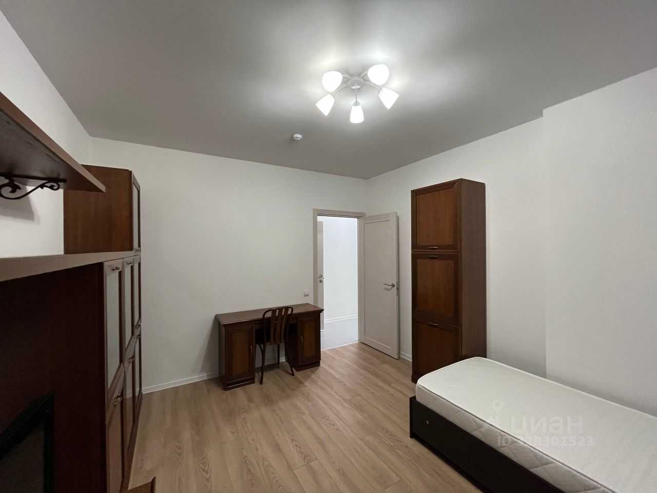 2-комнатная квартира, 57,2 м² — фотография 2