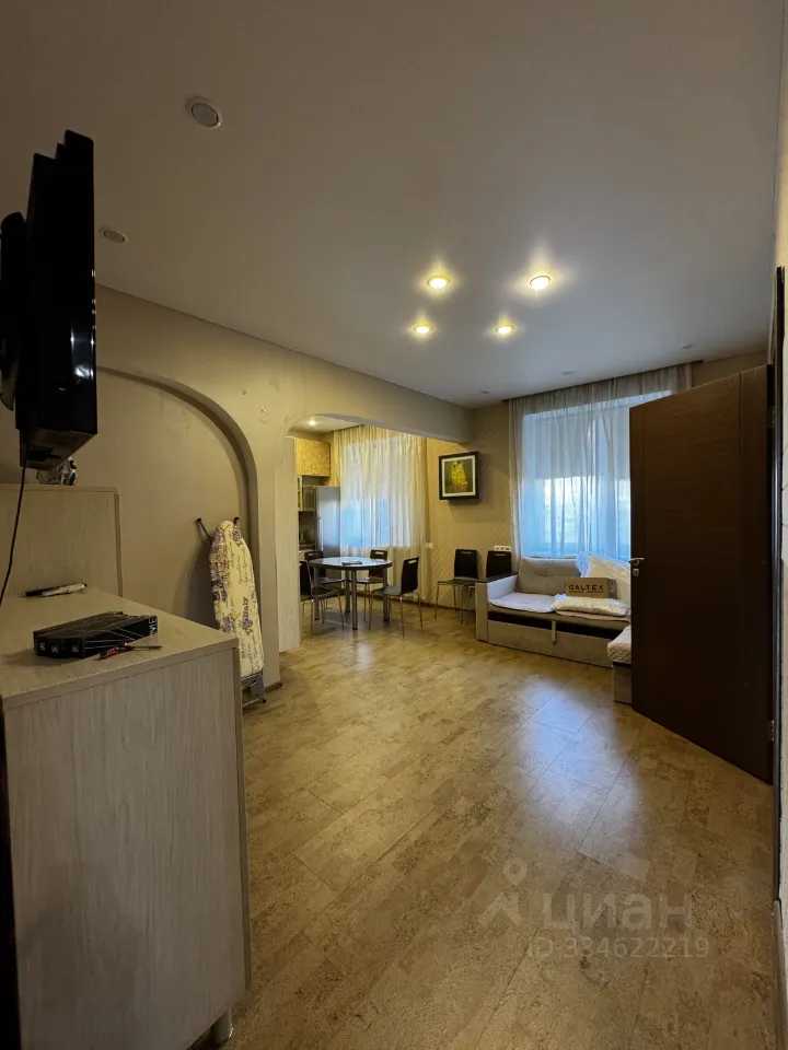 4-комнатная квартира, 105 м² — фотография 3