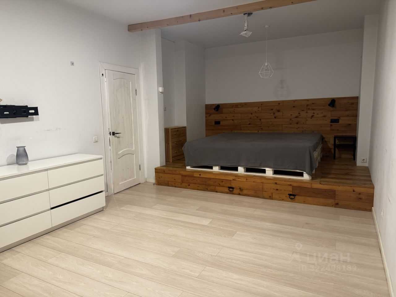 1-комнатная квартира, 53,4 м² — фотография 2