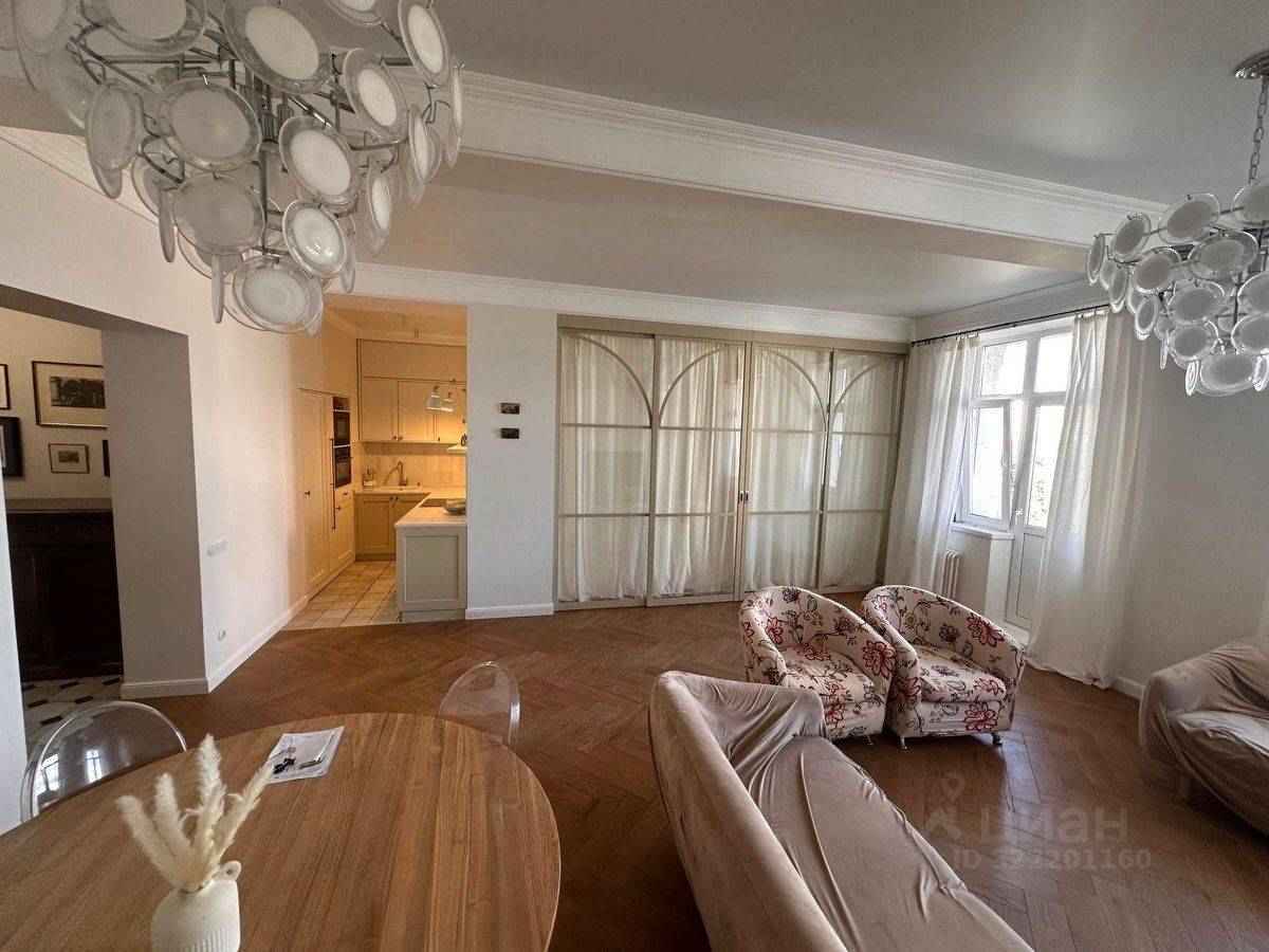 5-комнатная квартира, 103 м² — фотография 2