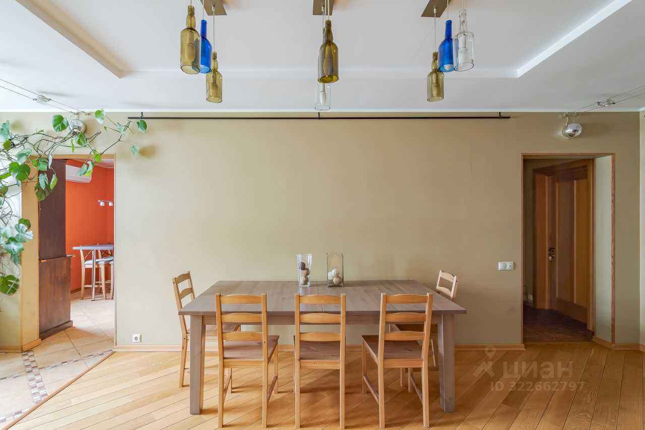 4-комнатная квартира, 111 м² — фотография 3