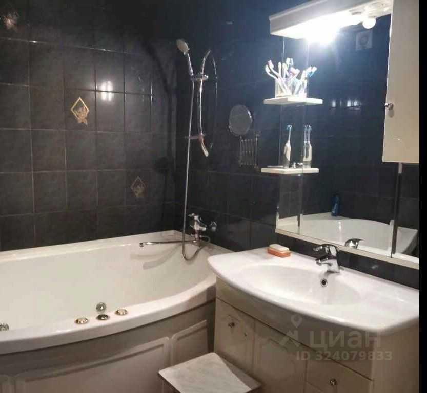 3-комнатная квартира, 77 м² — фотография 2