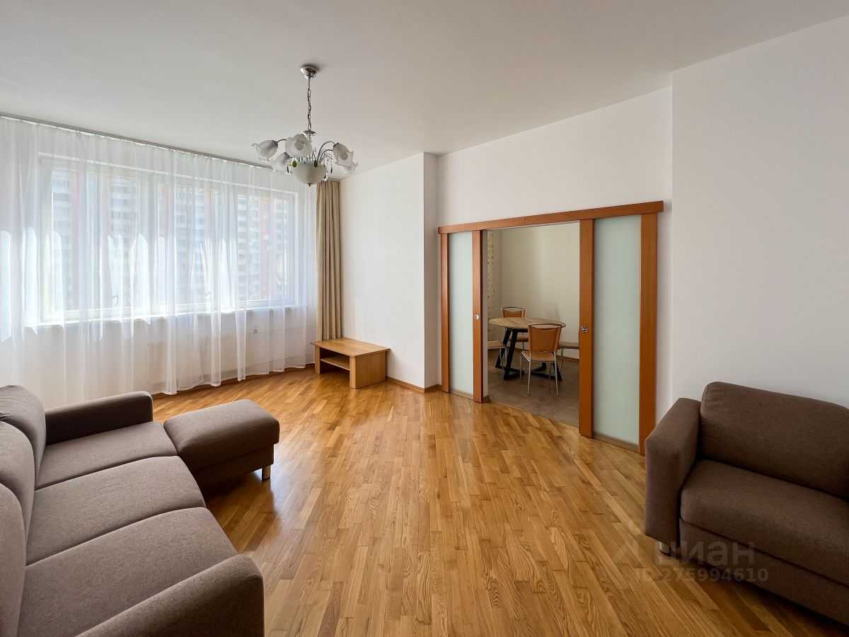 2-комнатная квартира, 86 м² — фотография 2