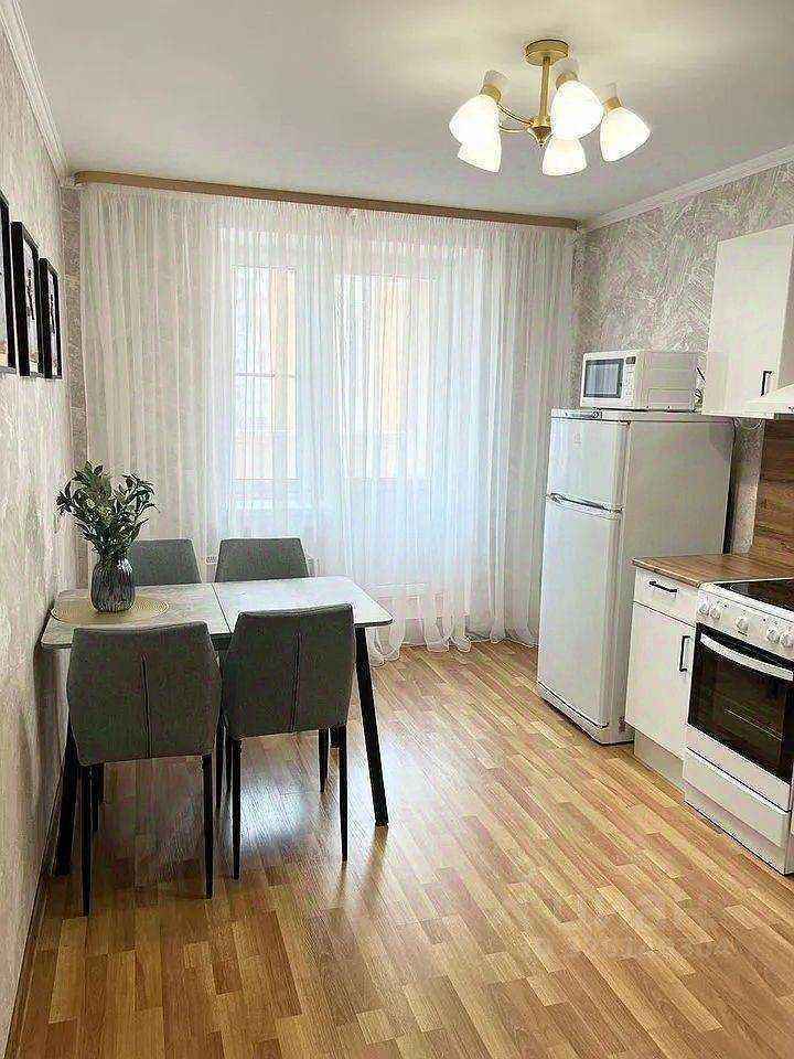 1-комнатная квартира, 55 м² — фотография 3