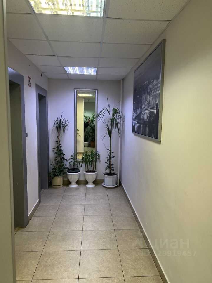 2-комнатная квартира, 66,6 м² — фотография 3