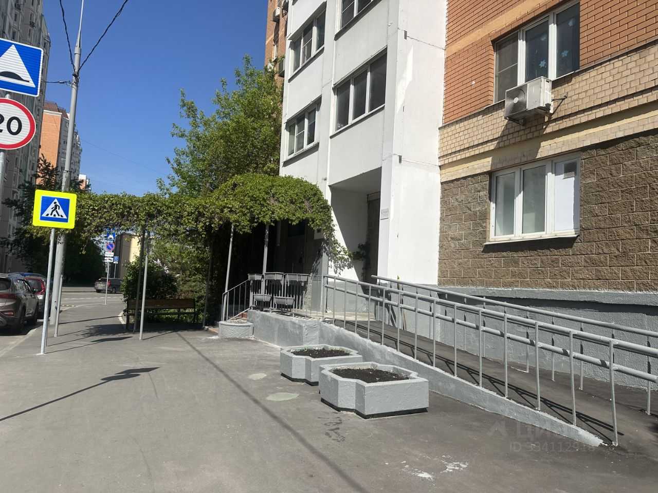 2-комнатная квартира, 65 м² — фотография 2